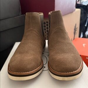 Steve Madden Tan Chukka Boots